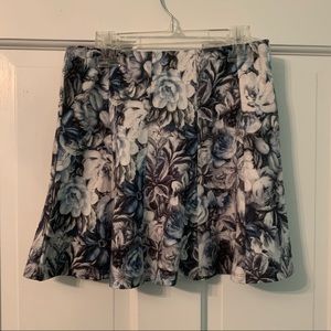 NWOT Sans Souci Floral Skirt